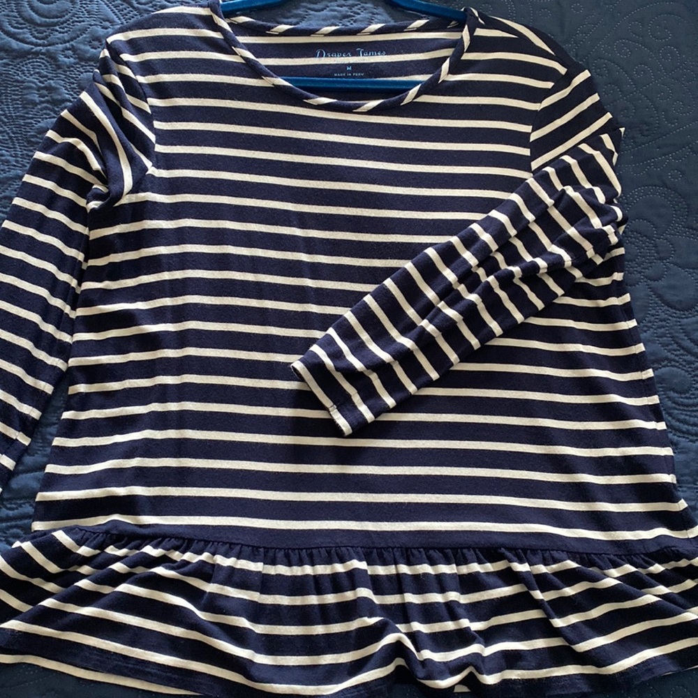 Womens Draper James peplum striped tee, 3/4 length sleeves. Size medium